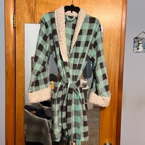 Just Love Mint and Gray Plaid Robe